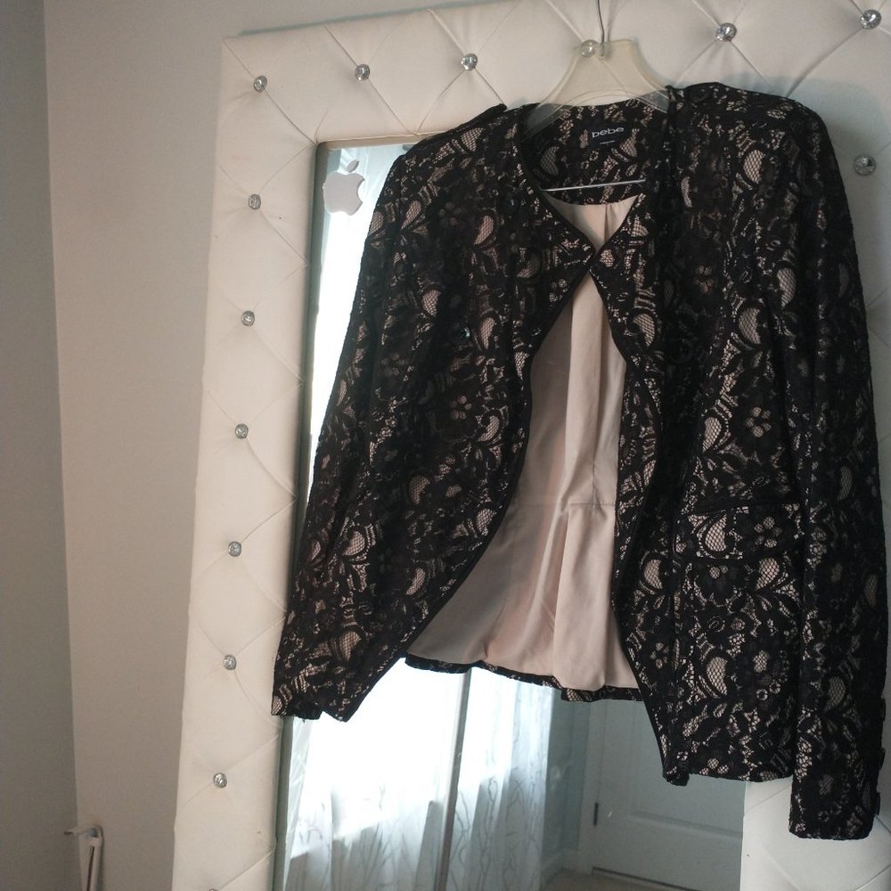 B e b e outfits black